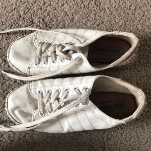STEVE MADDEN SNEAKERS